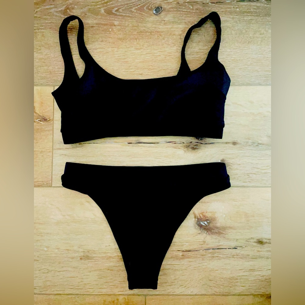 brand new medium bikini